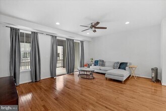 43387 Charitable St in Ashburn, VA - Building Photo - Building Photo