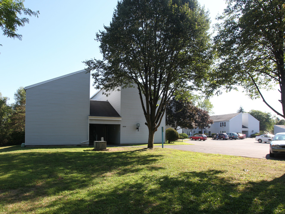 Riverwood Apartments in Stillwater, NY - Building Photo