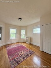 186 Powder House Blvd in Somerville, MA - Foto de edificio - Building Photo