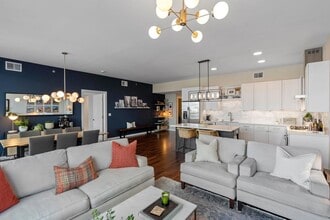 1240 S 2nd St in Minneapolis, MN - Building Photo - Building Photo