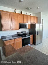 840 Glen Abbey Way in Melbourne, FL - Building Photo - Building Photo