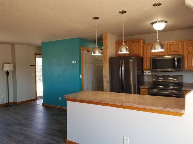 property at 519 Falcon Dr