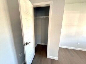 430 Roanoke St E in Blacksburg, VA - Building Photo - Building Photo