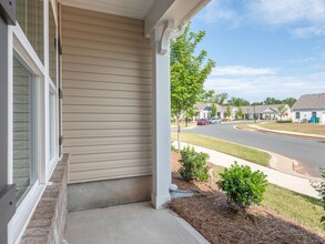 8845 Brakeman Dr in Waxhaw, NC - Building Photo - Building Photo