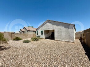 4873 E Living Stone Way in San Tan Valley, AZ - Foto de edificio - Building Photo