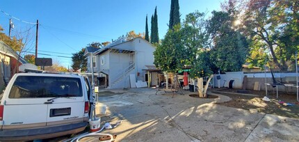 633 B St in Yuba City, CA - Building Photo - Building Photo