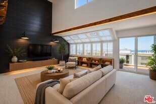 220 The Village in Redondo Beach, CA - Building Photo