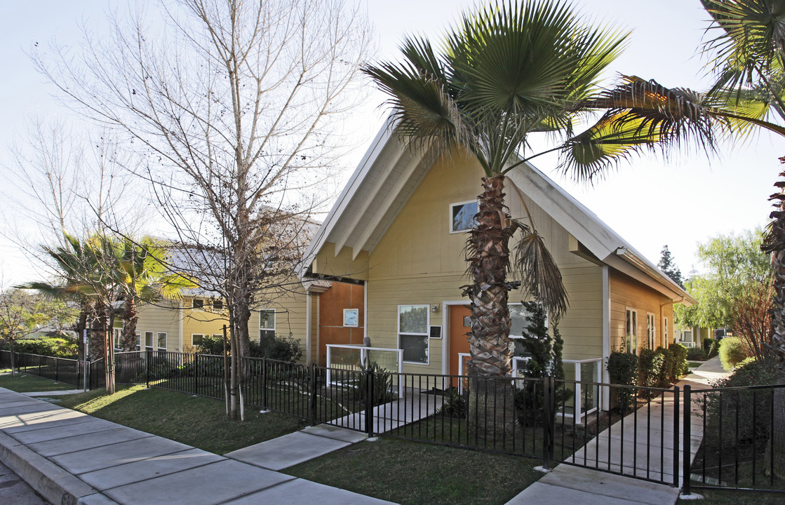 Serenity Village in Escondido, CA - Building Photo