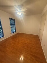 5210 Manhassett Dr in Arlington, TX - Building Photo - Building Photo