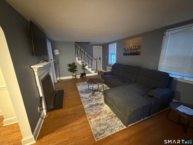 130 Spring St in Glastonbury, CT - Building Photo - Building Photo