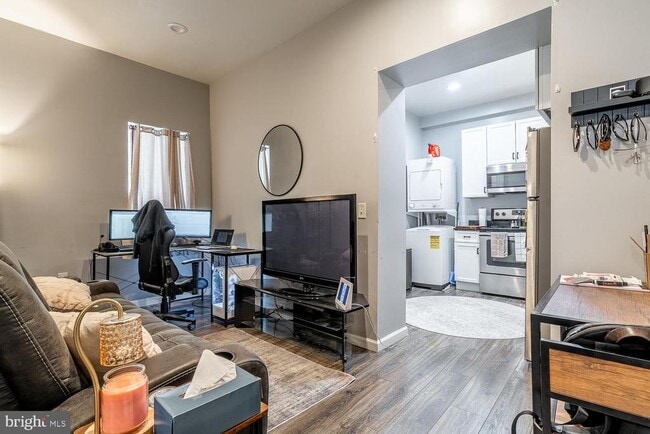 property at 116 S Fellowship Rd