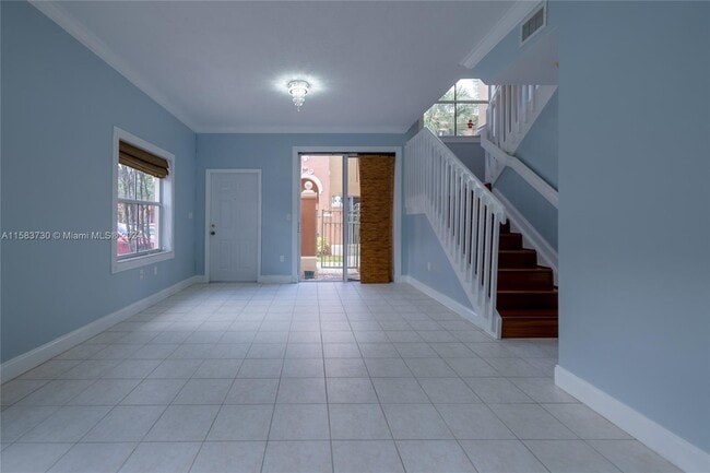 749 SW 107th Ave in Pembroke Pines, FL - Building Photo - Building Photo