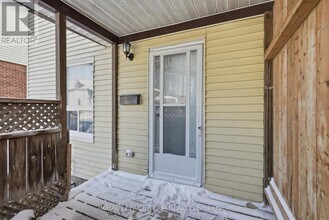 219 James St E in Brockville, ON - Foto de edificio - Building Photo