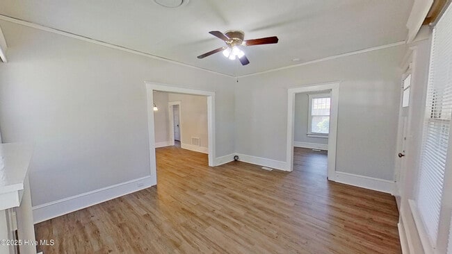 2426 Princess Pl Dr in Wilmington, NC - Building Photo - Building Photo