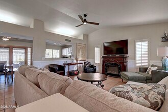 6914 E Beverly Ln in Scottsdale, AZ - Building Photo - Building Photo