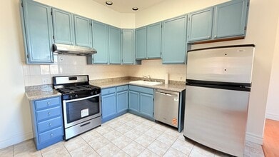 932-934 Central Ave in Alameda, CA - Building Photo - Building Photo