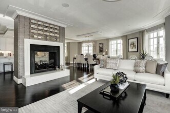 6900 Fleetwood Rd in McLean, VA - Building Photo - Building Photo