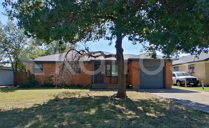 5117 SW 16th Ave in Amarillo, TX - Foto de edificio