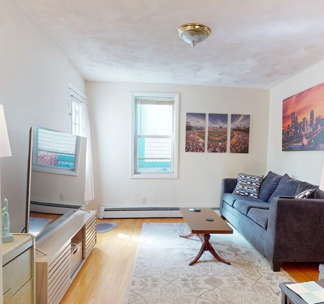 27 Mount Vernon St, Unit 27 in Somerville, MA - Building Photo - Building Photo