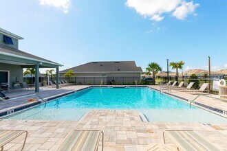 3330 Eastgrove Ter in Sanford, FL - Building Photo - Building Photo