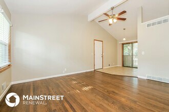 7106 Ballentine St in Shawnee, KS - Building Photo - Building Photo