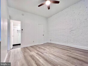 515 S 12th St in Philadelphia, PA - Building Photo - Building Photo