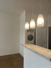 1800 Kaioo Dr in Honolulu, HI - Building Photo - Building Photo