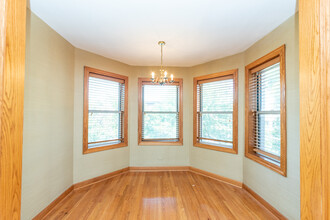 3413 N Elaine Pl in Chicago, IL - Foto de edificio - Building Photo