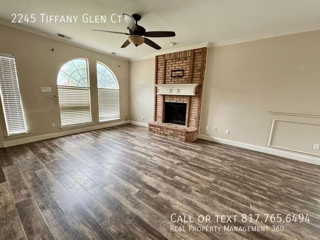 2245 Tiffany Glenn Ct in Bedford, TX - Building Photo - Building Photo