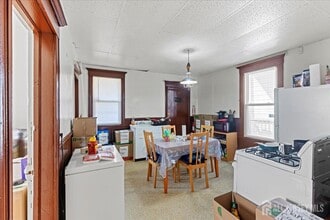 104 Welton St in New Brunswick, NJ - Building Photo - Building Photo