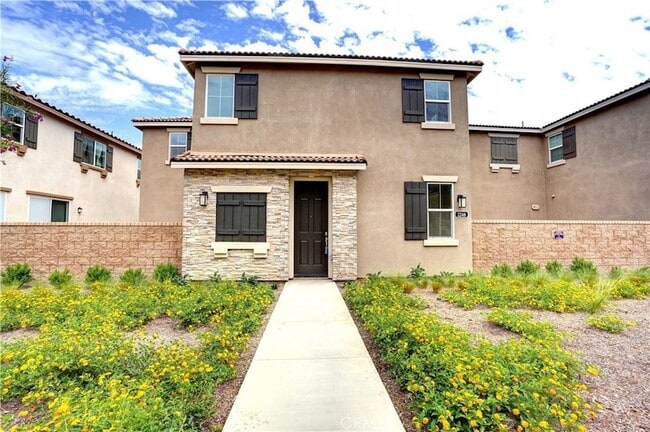 property at 2248 Autumn Ct