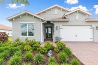 18006 Sandtrap Dr in Naples, FL - Foto de edificio - Building Photo