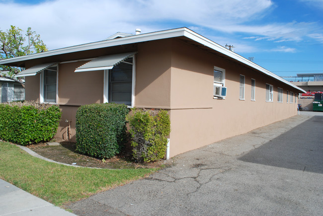 457 N Glassell St in Orange, CA - Building Photo - Building Photo