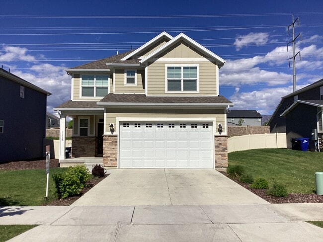 property at 1116 N Wagon Way