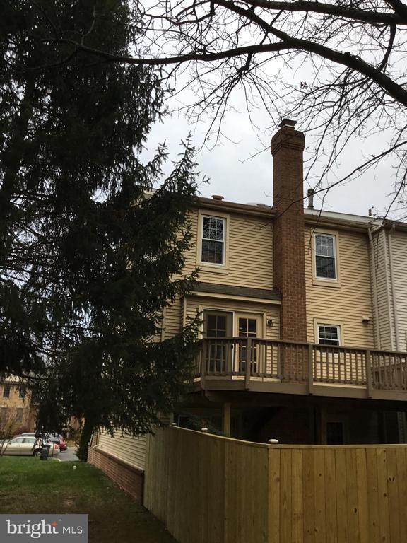 property at 12323 Fox Lake Ct