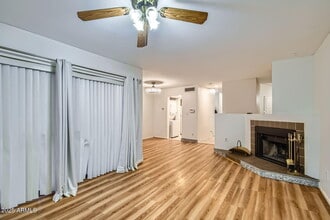3228 W Glendale Ave in Phoenix, AZ - Building Photo - Building Photo