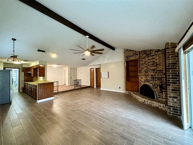 16218 Cavendish Dr in Houston, TX - Building Photo - Building Photo