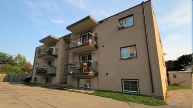Orchard View Apartments in Oshawa, ON - Building Photo - Building Photo