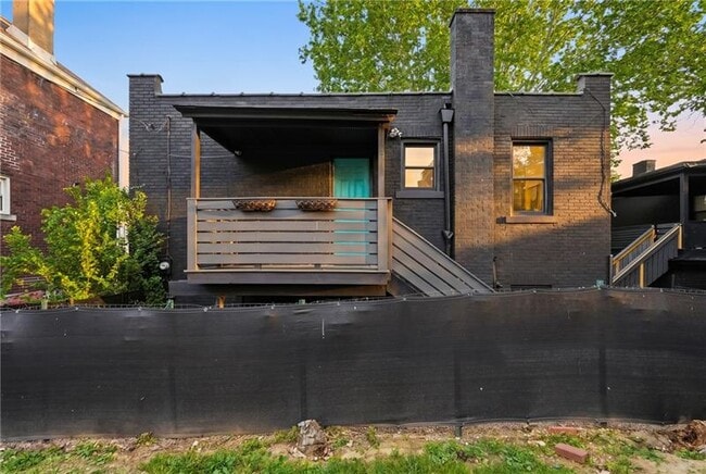 property at 1900 Maple St