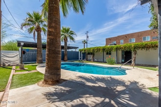 4235 N 13th Pl in Phoenix, AZ - Building Photo - Building Photo