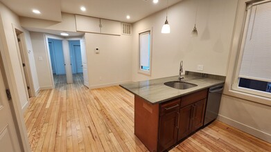 5 Margaret St, Unit 2 in Boston, MA - Building Photo - Building Photo