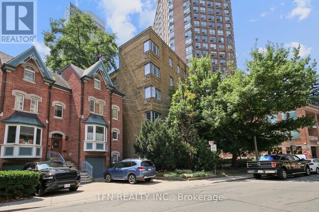 26 St Joseph St in Toronto, ON - Building Photo - Building Photo