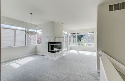 2918 E Republican St in Seattle, WA - Building Photo - Building Photo