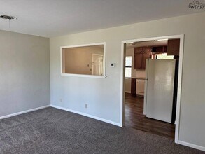 4610 N Eden Hills Cir in Wichita Falls, TX - Building Photo - Building Photo