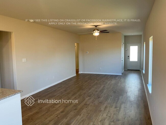 8211 Burnt Orchid Dr in Houston, TX - Building Photo - Building Photo