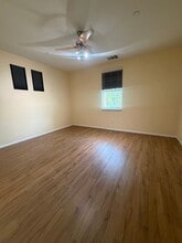 13290 Murano Ave in Chino, CA - Foto de edificio - Building Photo