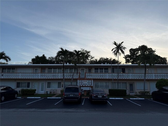 property at 815 SW 10th Terrace