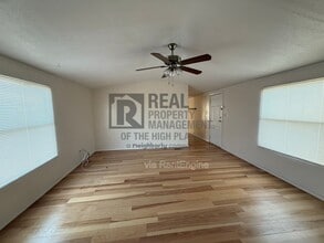 8230 Upton Rd in Amarillo, TX - Building Photo - Building Photo