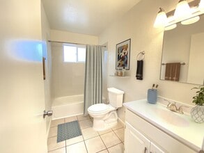 3544 Auburn Blvd in Sacramento, CA - Building Photo - Building Photo