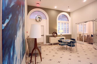 The Fairfax Apartments in Norfolk, VA - Building Photo - Interior Photo